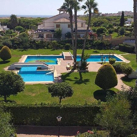 Bungalow Con Terraza La Mata Ла-Мата Экстерьер фото