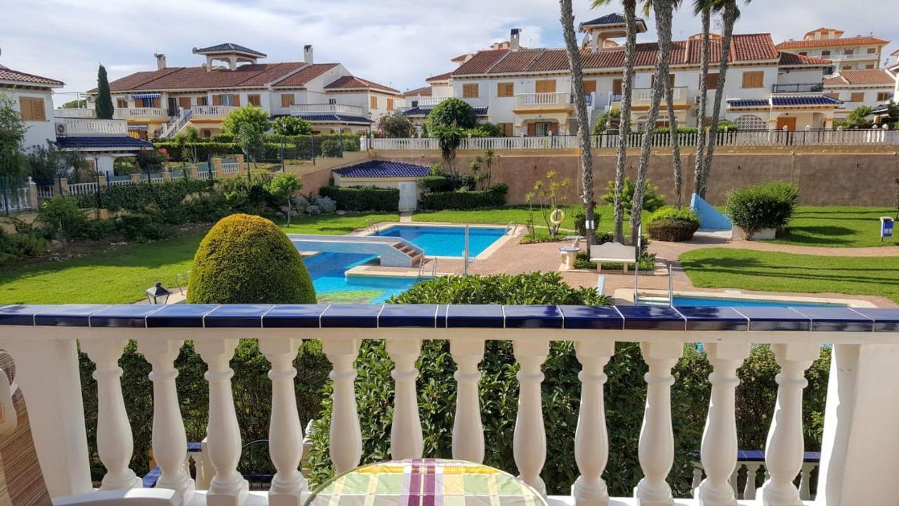 Bungalow Con Terraza La Mata Ла-Мата Экстерьер фото
