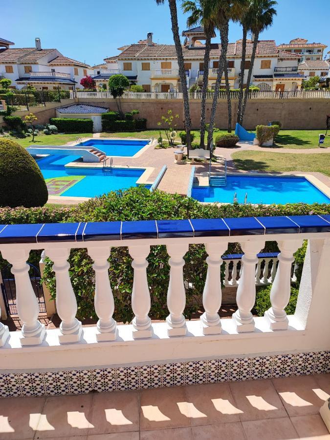 Bungalow Con Terraza La Mata Ла-Мата Экстерьер фото