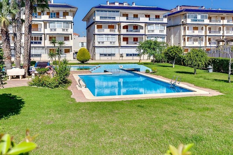 Bungalow Con Terraza La Mata Ла-Мата Экстерьер фото